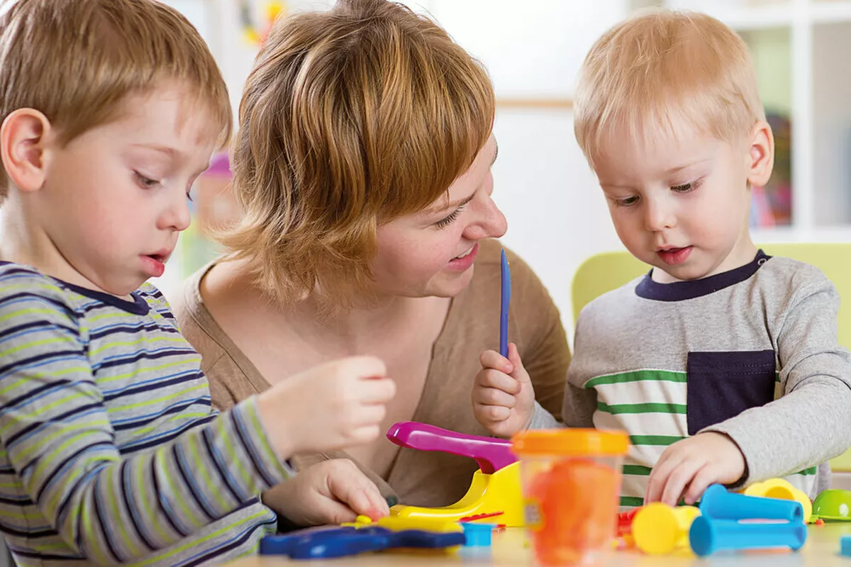 Erzieher*in - Vorbereitung auf die staatliche Externenprüfung inklusive Berufspraxis
