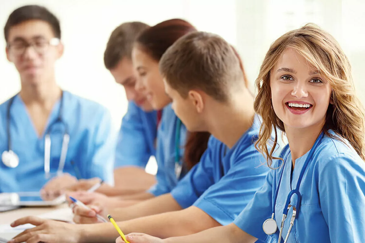 Pflegefachmann*Pflegefachfrau