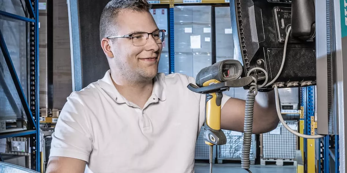 Auszubildenden Zur Fachkraft für Lagerlogistik (m/w/d)