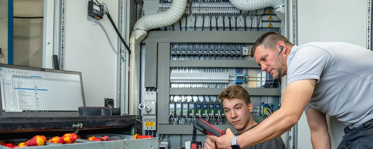Ausbildung zum Elektroniker für Betriebstechnik (m/w/d)