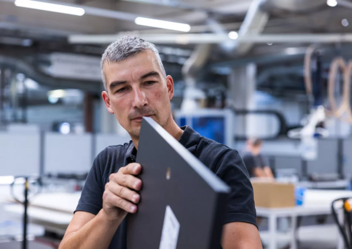 Ausbildung bei der Febrü Büromöbel GmbH