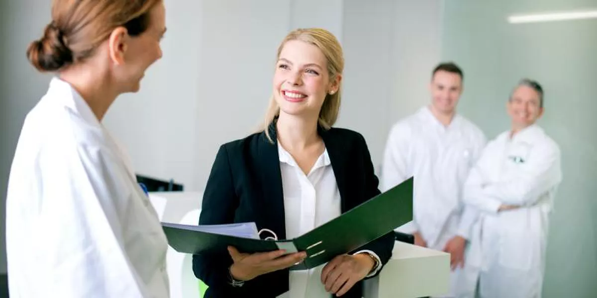 Dualer Bachelor (m/w/d) Management im Gesundheitswesen