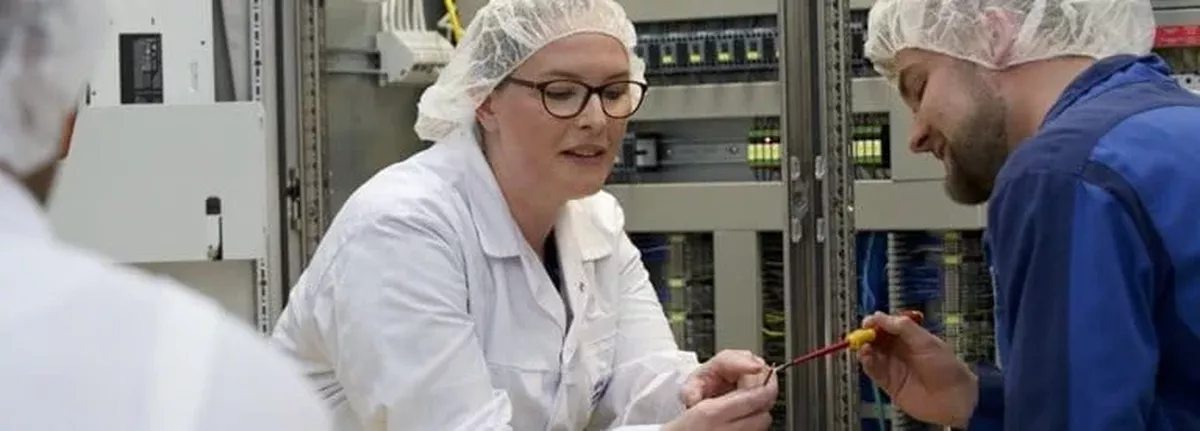 Ausbildung zum Elektroniker für Betriebstechnik (m/w/d)