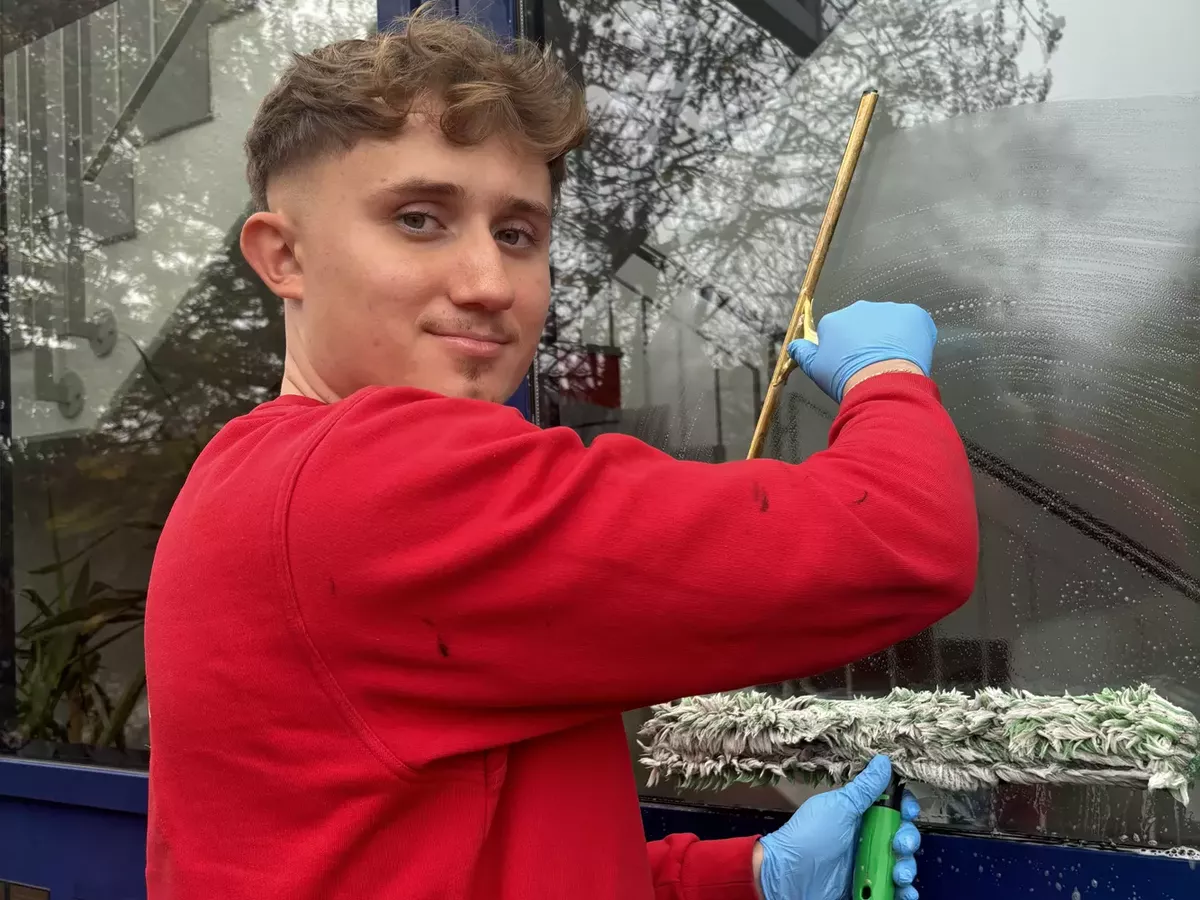 Ausbildung Gebäudereiniger*in (w/m/d)