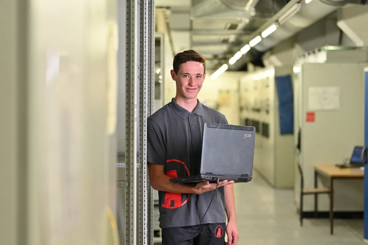 Ausbildung zum Elektroniker für Betriebstechnik (m/w/d)