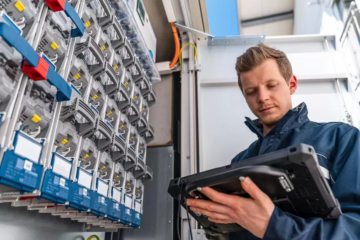 Duales Studium Wirtschaftsingenieurwesen (B. Eng.) mit vertiefter Praxis (m/w/d)
