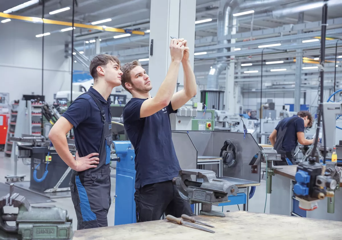 Industriemechaniker/-in