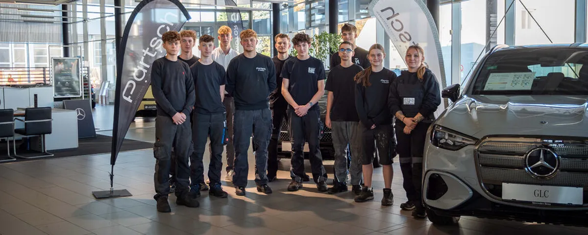Lehrlinge (m/w/d) NFZ-Technik mit Systemelektronik