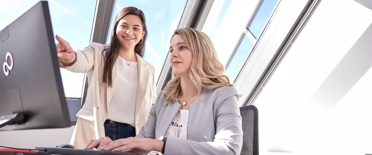 Finanzamt-12.10.-23713