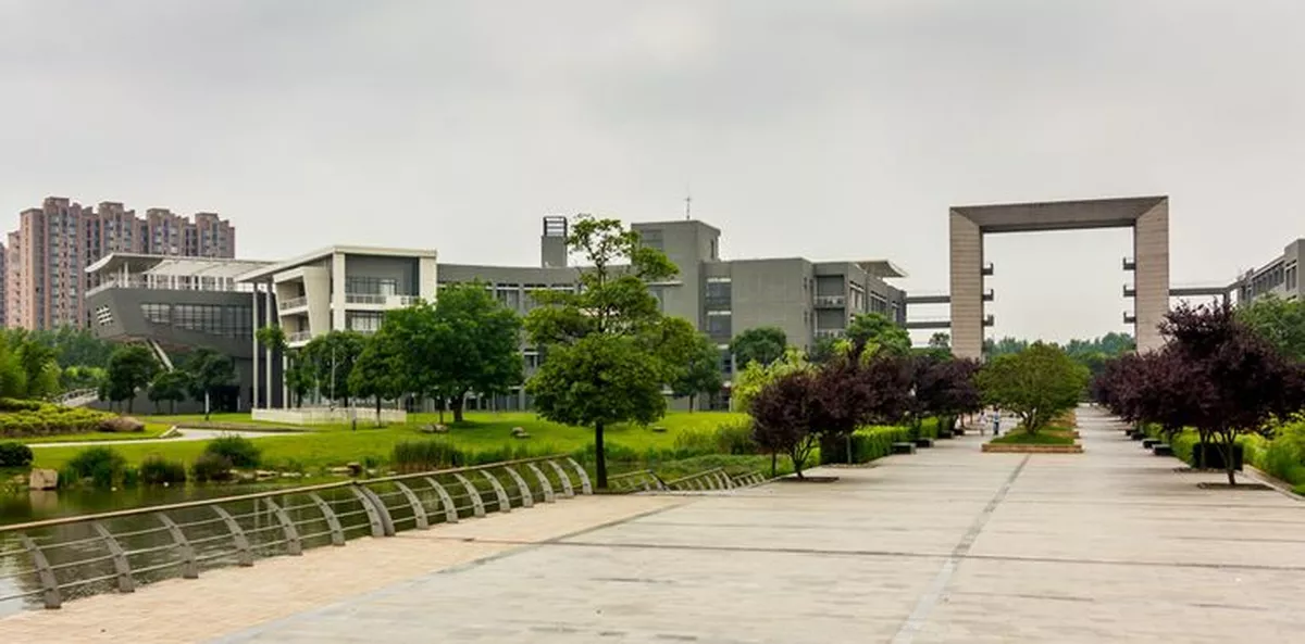 Doppelabschlussprogramm Smart Automation / Elektrotechnik (B.Eng.)