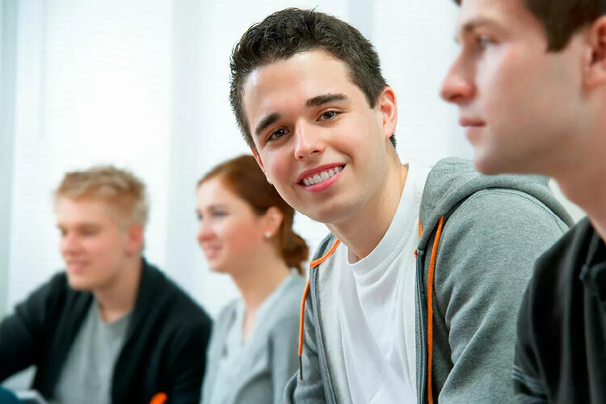 Fachhochschulreife - Fachoberschule Wirtschaft und Verwaltung - 1-jährig