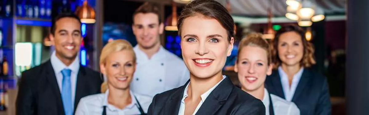 Hotelbetriebswirt:in
