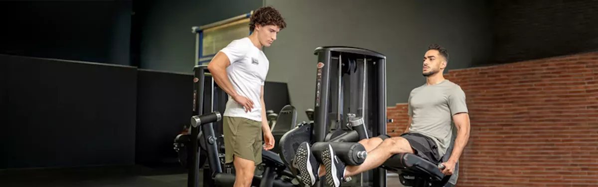 Sport- und Fitnesstrainer:in