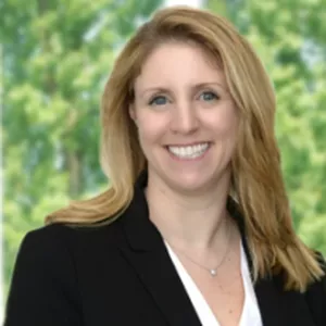 Frau Sandra Späth-Soekamto