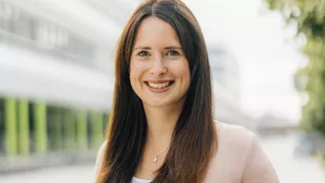 Frau Eva-Lena Budesheim