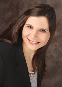 Frau Katharina Greiner