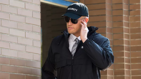 Fachkraft für Schutz und Sicherheit