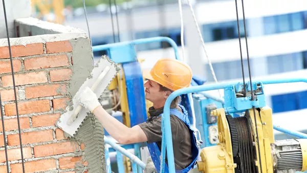 Stuckateur / Stuckateurin