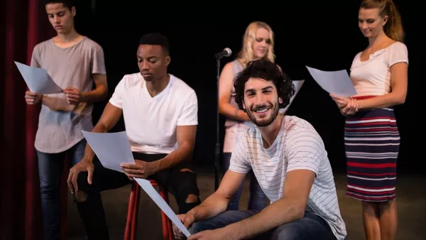 Schauspieler / Schauspielerin