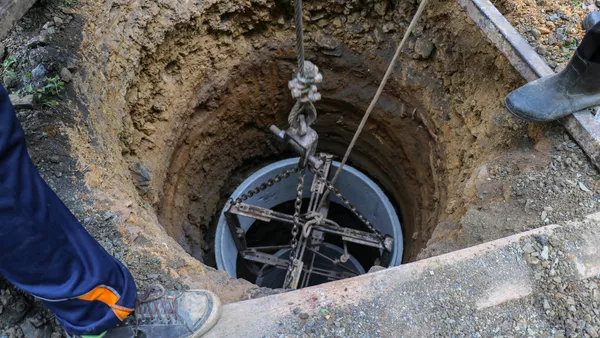 Brunnenbauer / Brunnenbauerin