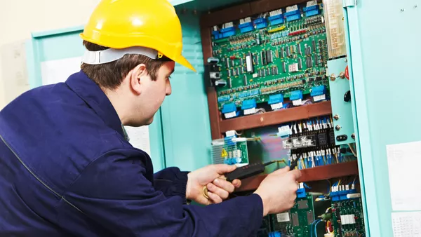 Elektroniker / Elektronikerin für Informations- und Systemtechnik