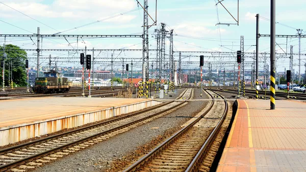 Fachwirt / Fachwirtin für den Bahnbetrieb
