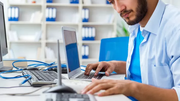 Fachinformatiker / Fachinformatikerin Systeme und Netzwerktechnik