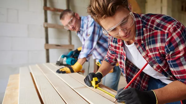 Tischler / Tischlerin