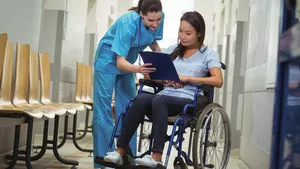 Gesundheits- und Krankenpflegehelfer/in