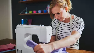 Textil- und Modeschneider / Textil- und Modeschneiderin