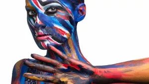 Bodypainter / Bodypainterin