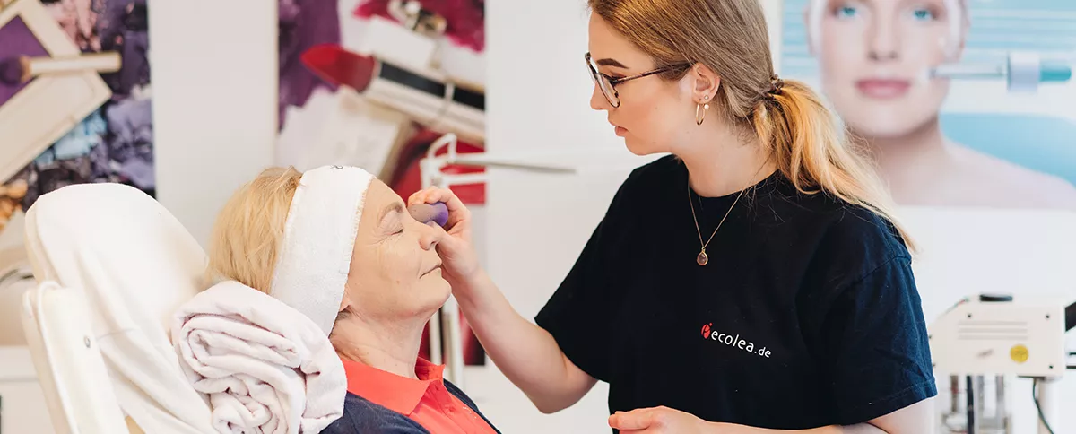 Ausbildung zum/zur Kosmetiker/in (m/w/d)