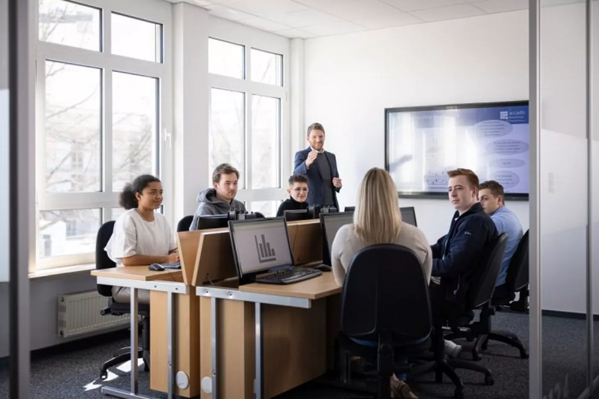 individuell | exzellent | one step ahead