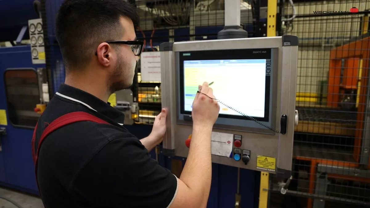 Kunststoff- und Kautschuktechnologe