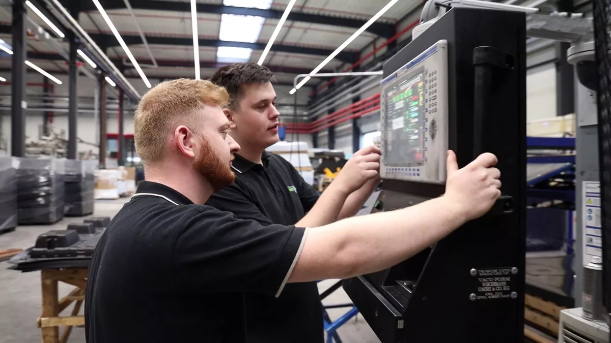 Kunststoff- und Kautschuktechnologe