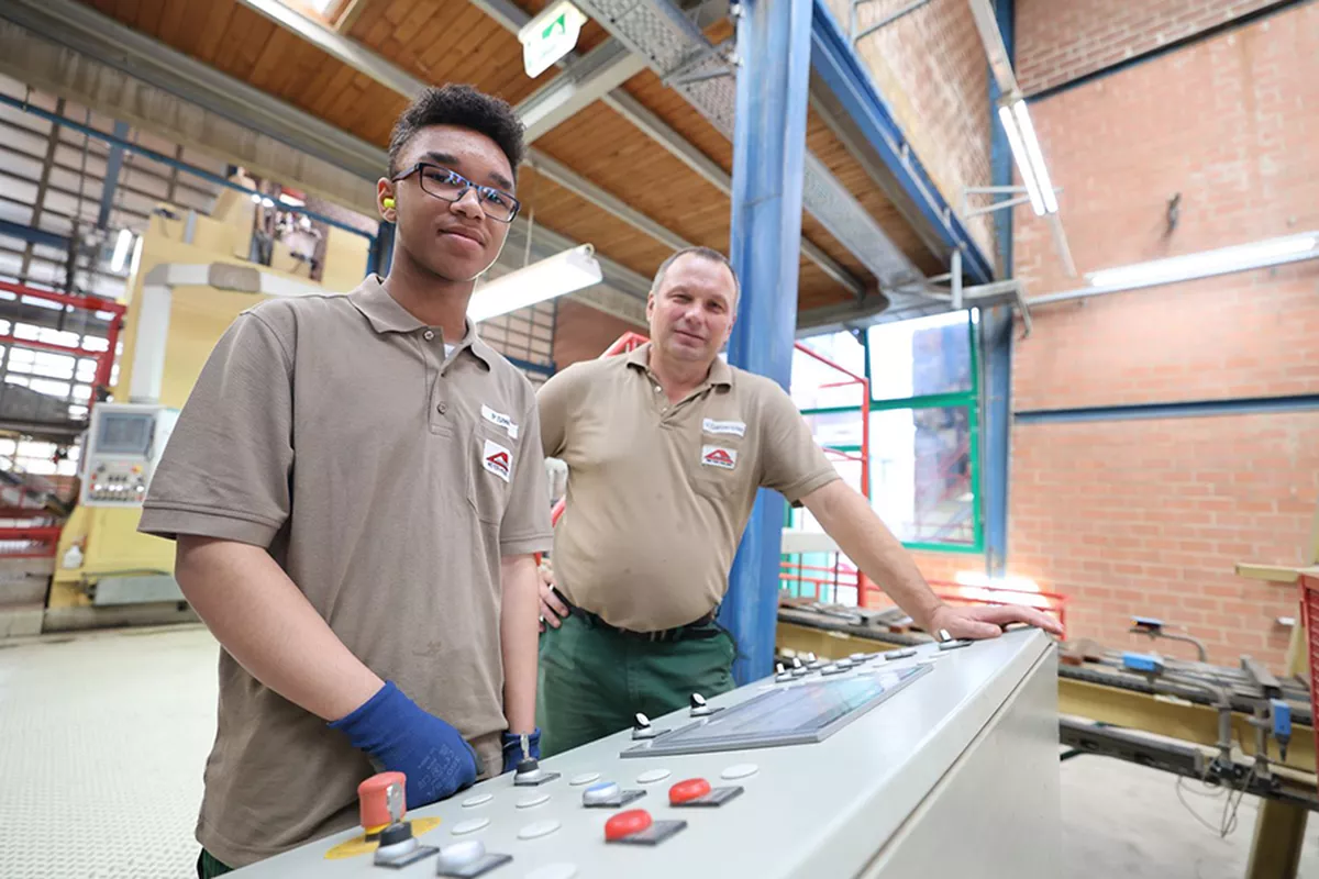 Ausbildung bei der Dachkeramik Meyer-Holsen GmbH