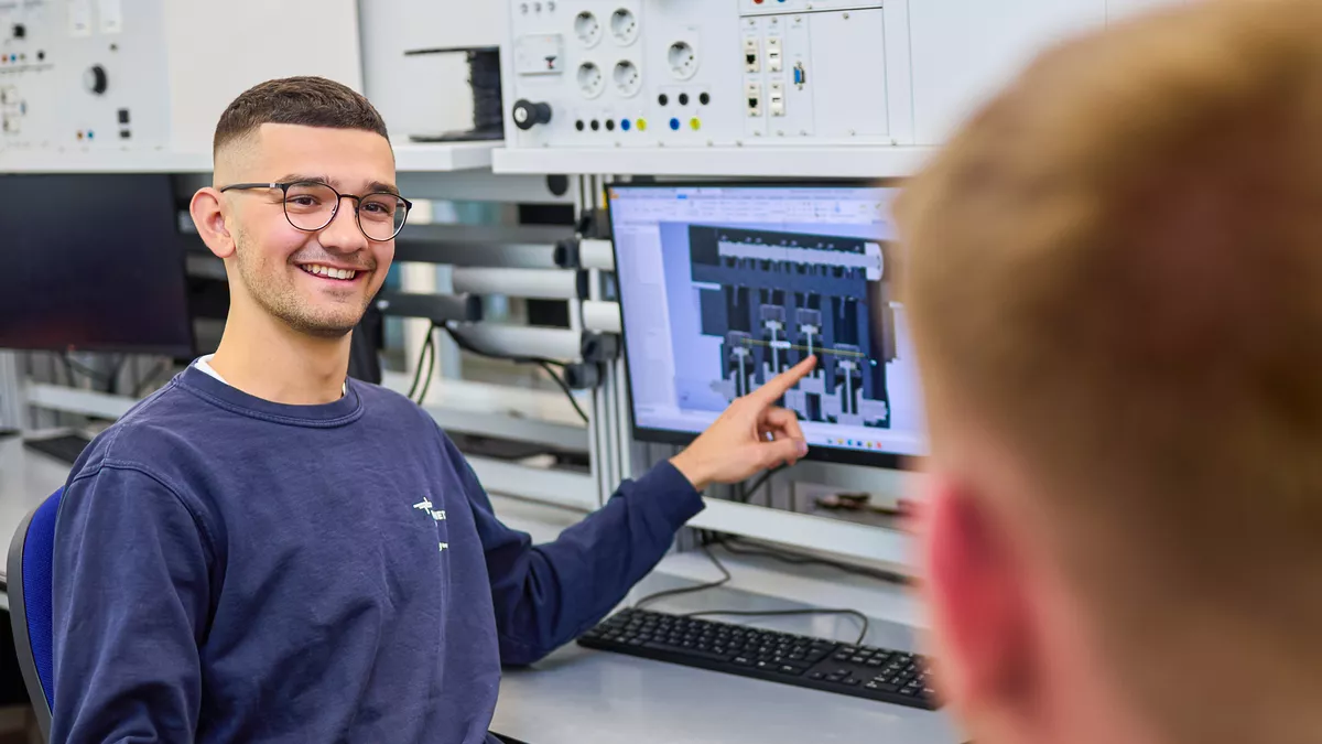 Ausbildung Mechatroniker