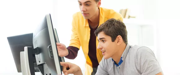 Praktikum in den Sommerferien: Darauf musst du achten