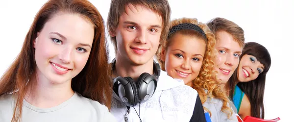 AUBI-plus schließt sich Initiative Klischeefrei an