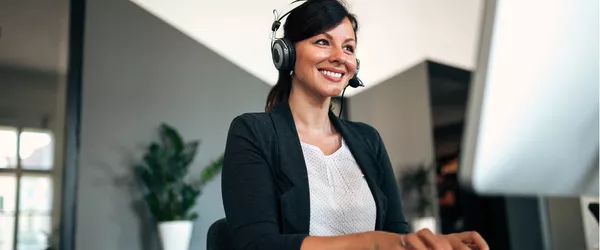 Deutscher B2B-Award 2022: Prädikat „herausragend“ für AUBI-plus