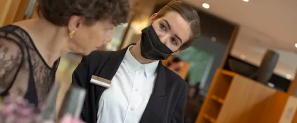 Klasse im Service: Restaurant- und Barmeister-Ausbildung abgeschlossen