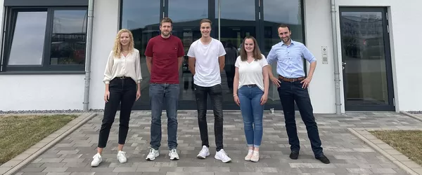 Erfolgreicher Ausbildungsabschluss bei AUBI-plus