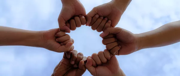 Gewerkschaften: Was sie tun und wie sie dir helfen!