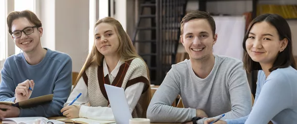 Azubi-Förderung: Stipendien für Auszubildende