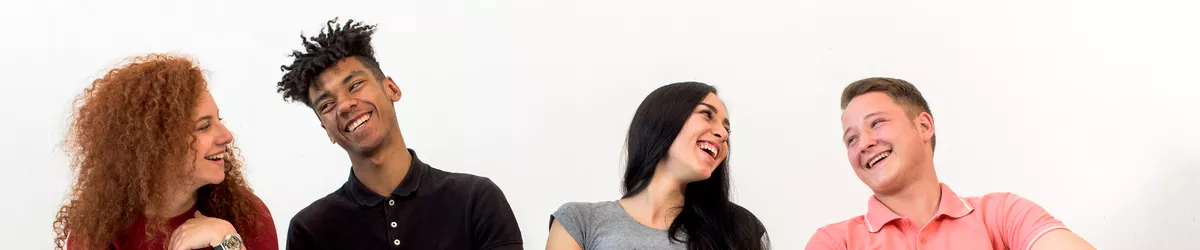 four-acquainted-young-people-have-lively-conversation