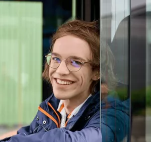 Lina Vanessa Wehmer | Fachkraft im Fahrbetrieb