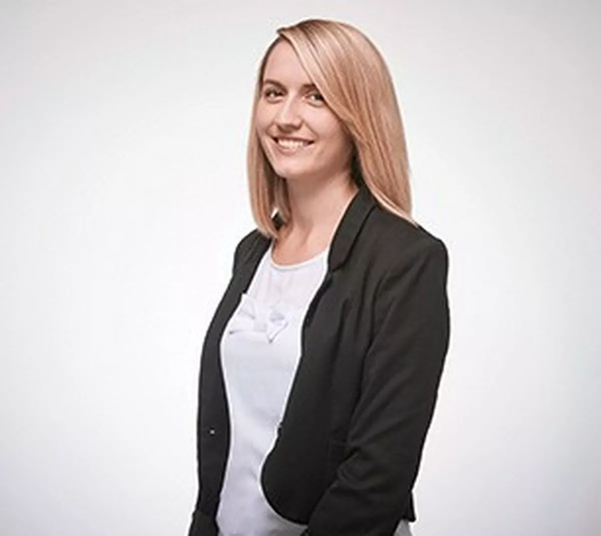 Vivienne, 4. Ausbildungsjahr