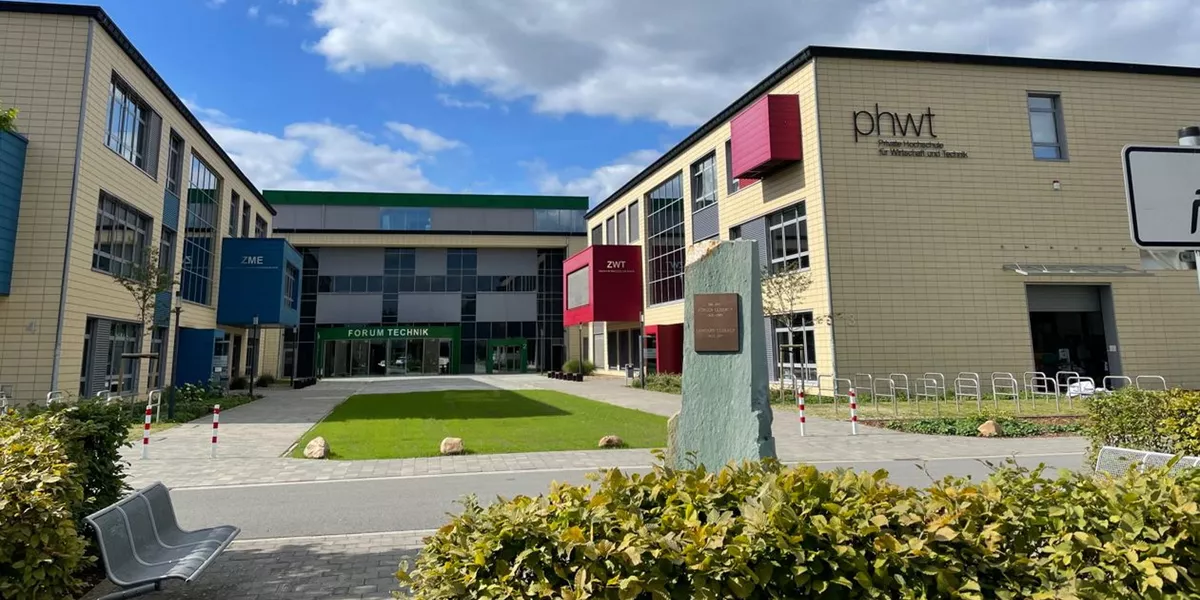 Private Hochschule für Wirtschaft und Technik (PHWT)