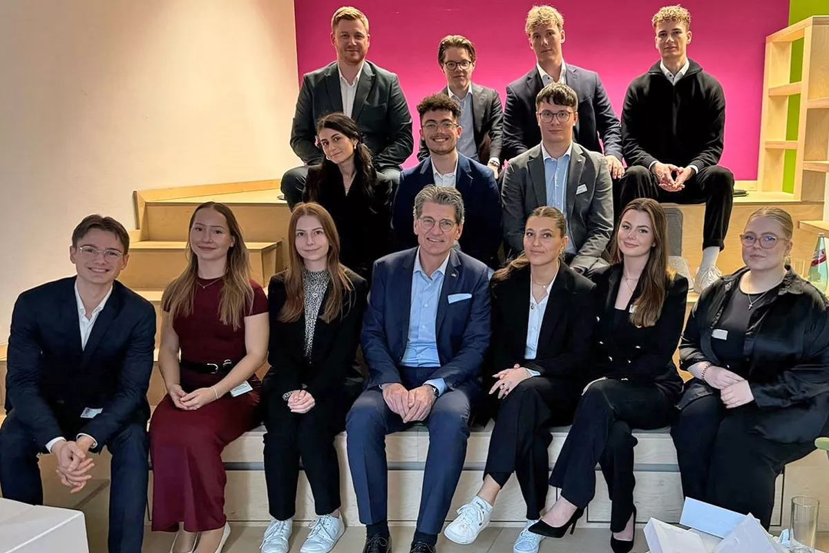 Azubis von Frankfurter Sparkasse