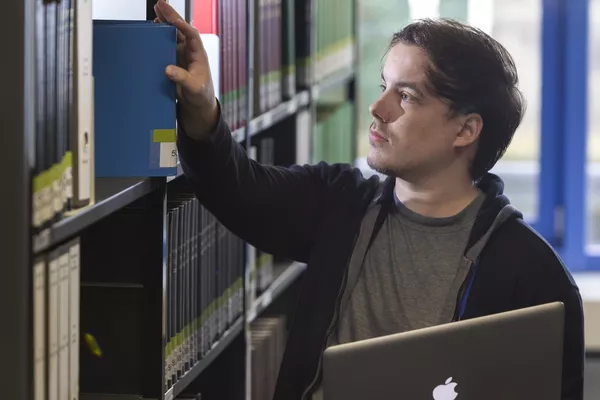 Fachangestellter für Medien- und Informationsdienste Fachrichtung Bibliothek (m/w/d)